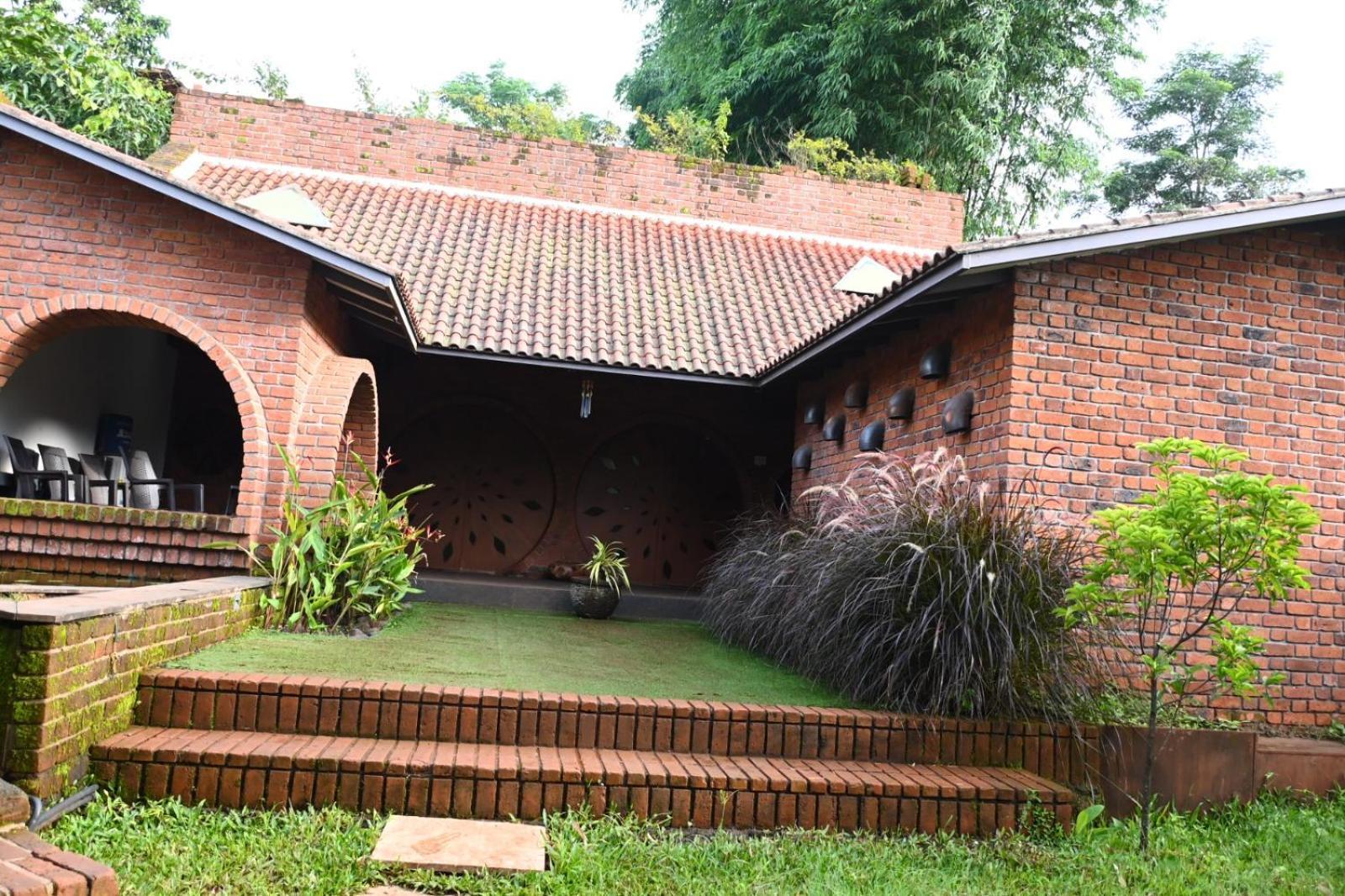 Bamboo And Bricks Resort Welhe ภายนอก รูปภาพ