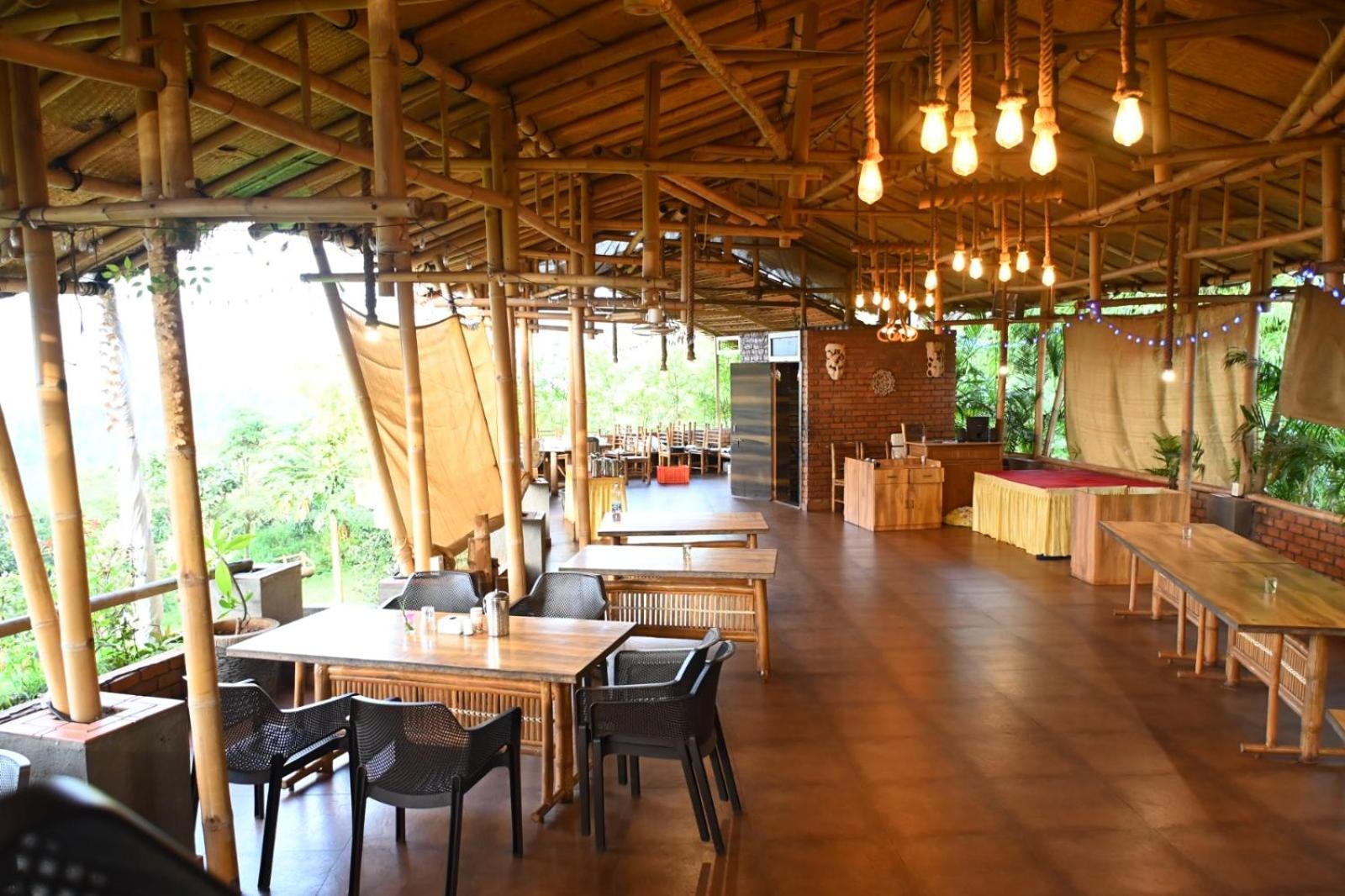 Bamboo And Bricks Resort Welhe ภายนอก รูปภาพ