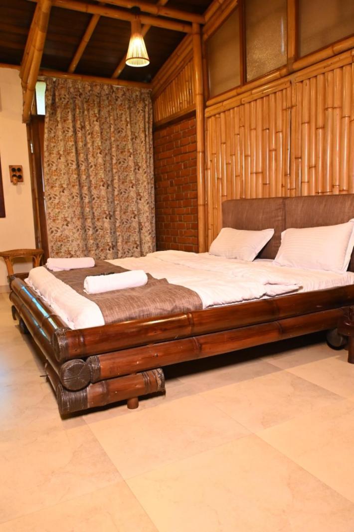 Bamboo And Bricks Resort Welhe ภายนอก รูปภาพ