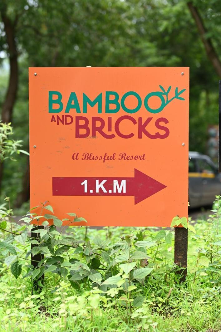 Bamboo And Bricks Resort Welhe ภายนอก รูปภาพ