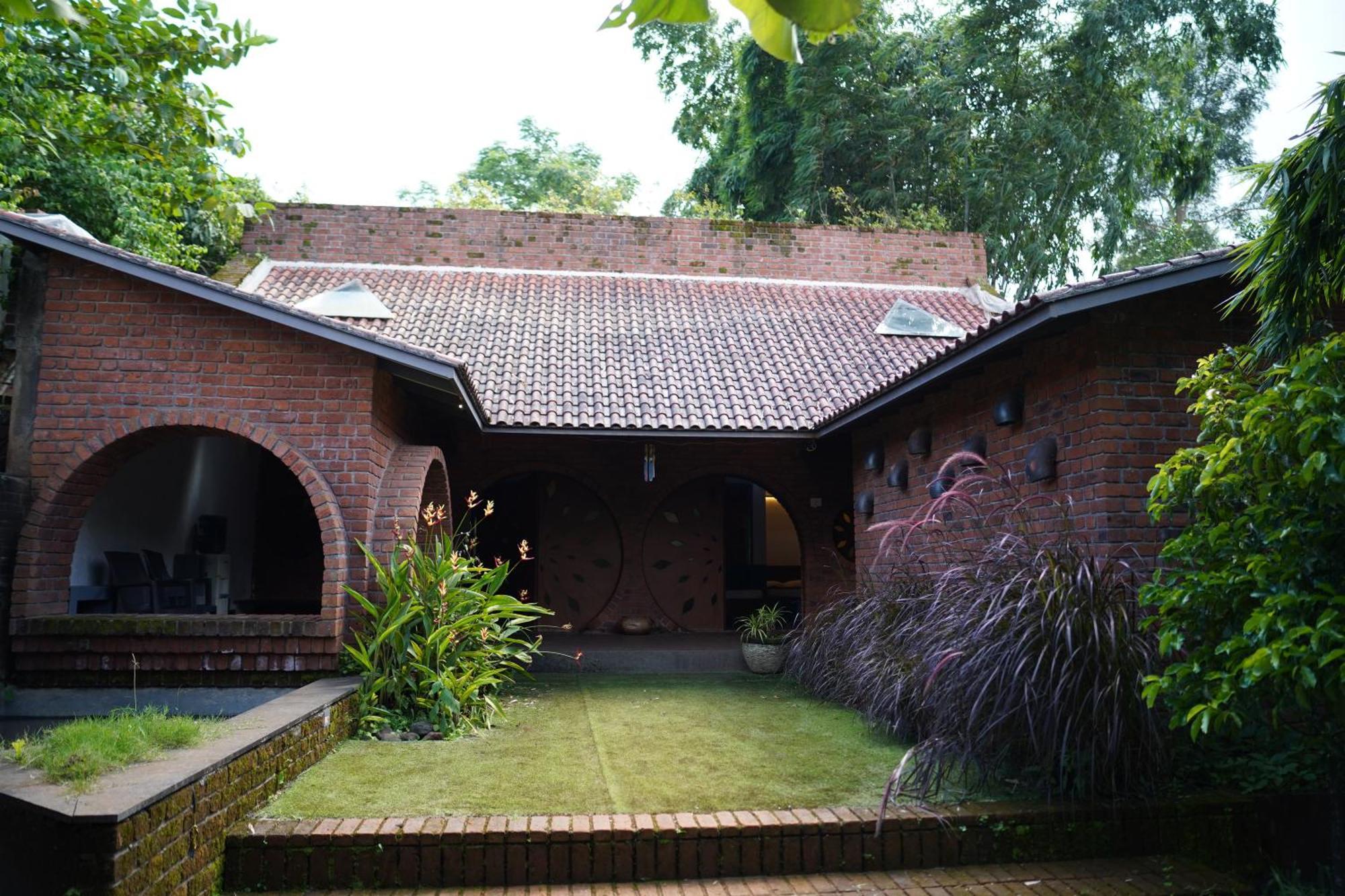 Bamboo And Bricks Resort Welhe ภายนอก รูปภาพ